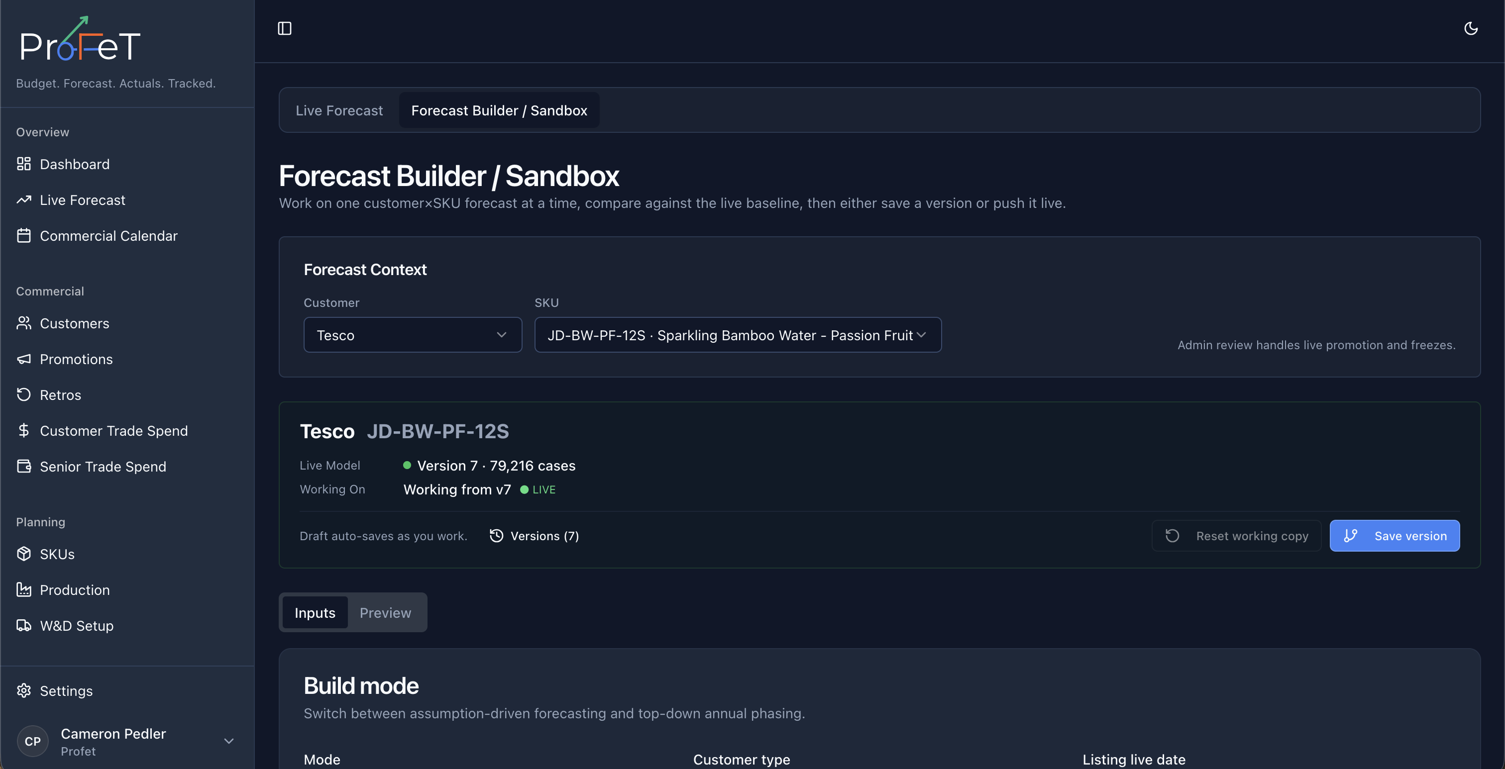 Forecast Builder starting state with customer and SKU selected